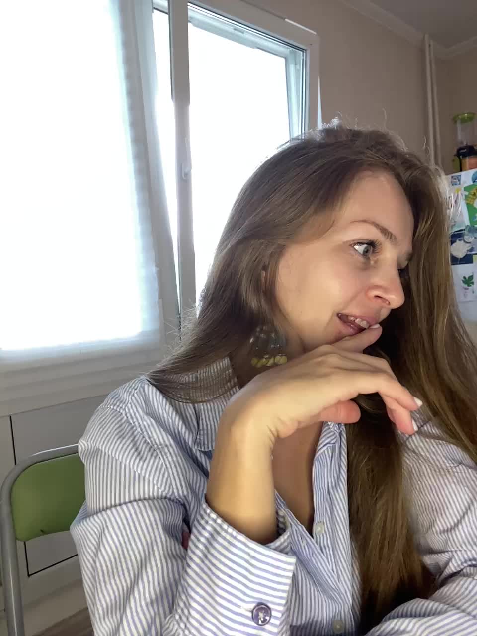 KiraMaxi Adult Chat September 10, 2025