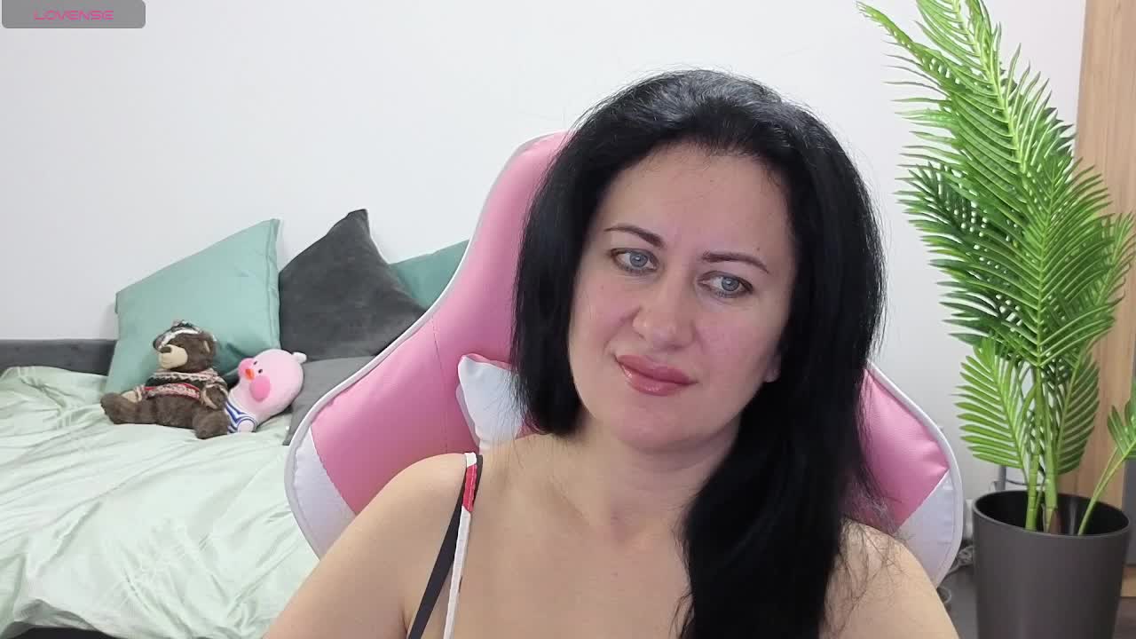 monica-blackk Adult Chat September 10, 2025