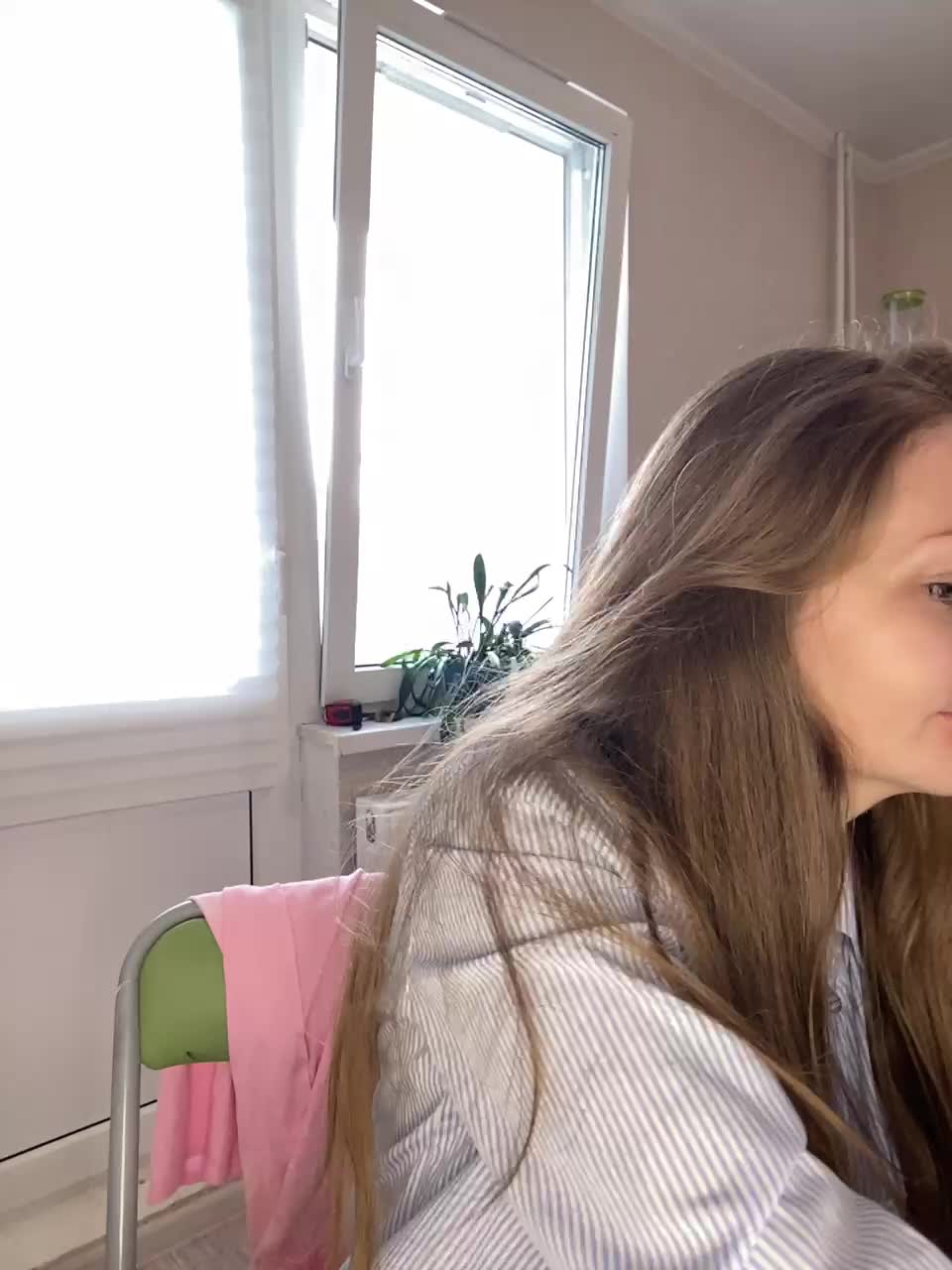 KiraMaxi Adult Chat September 10, 2025