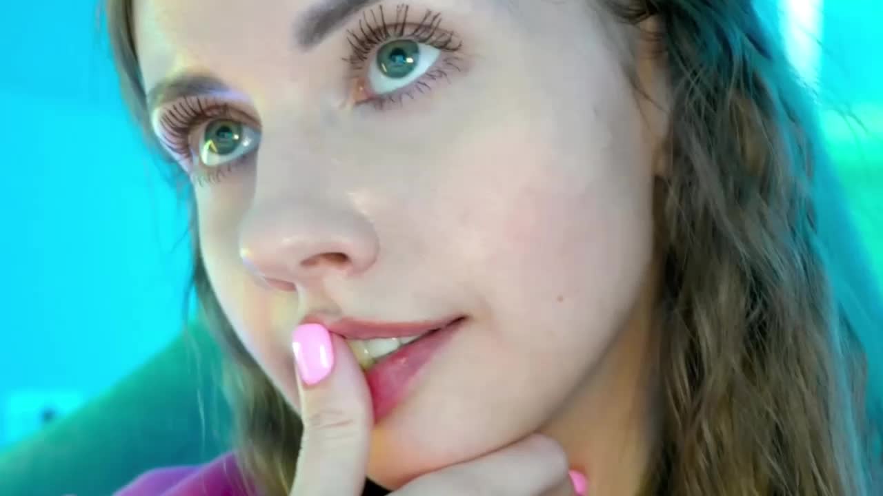 VikkiExtraCheese Adult Chat September 10, 2025