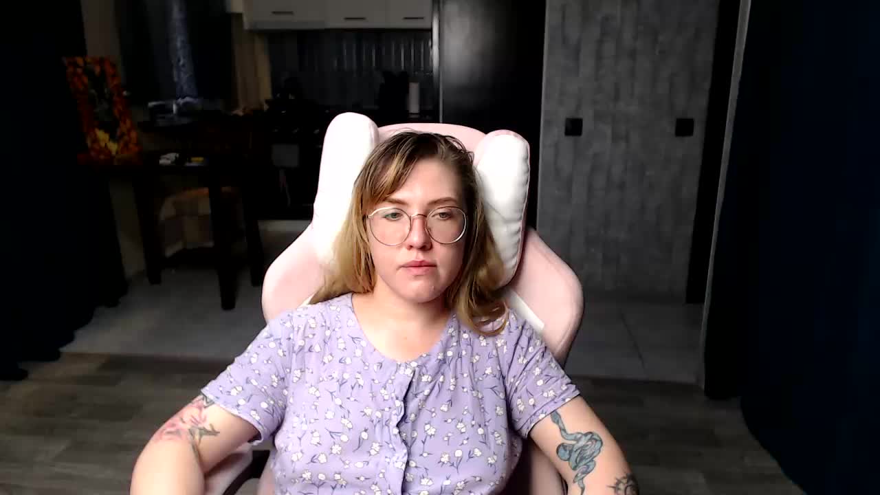 Regimasmile Adult Chat September 10, 2025