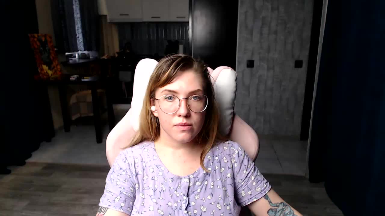 Regimasmile Adult Chat September 10, 2025