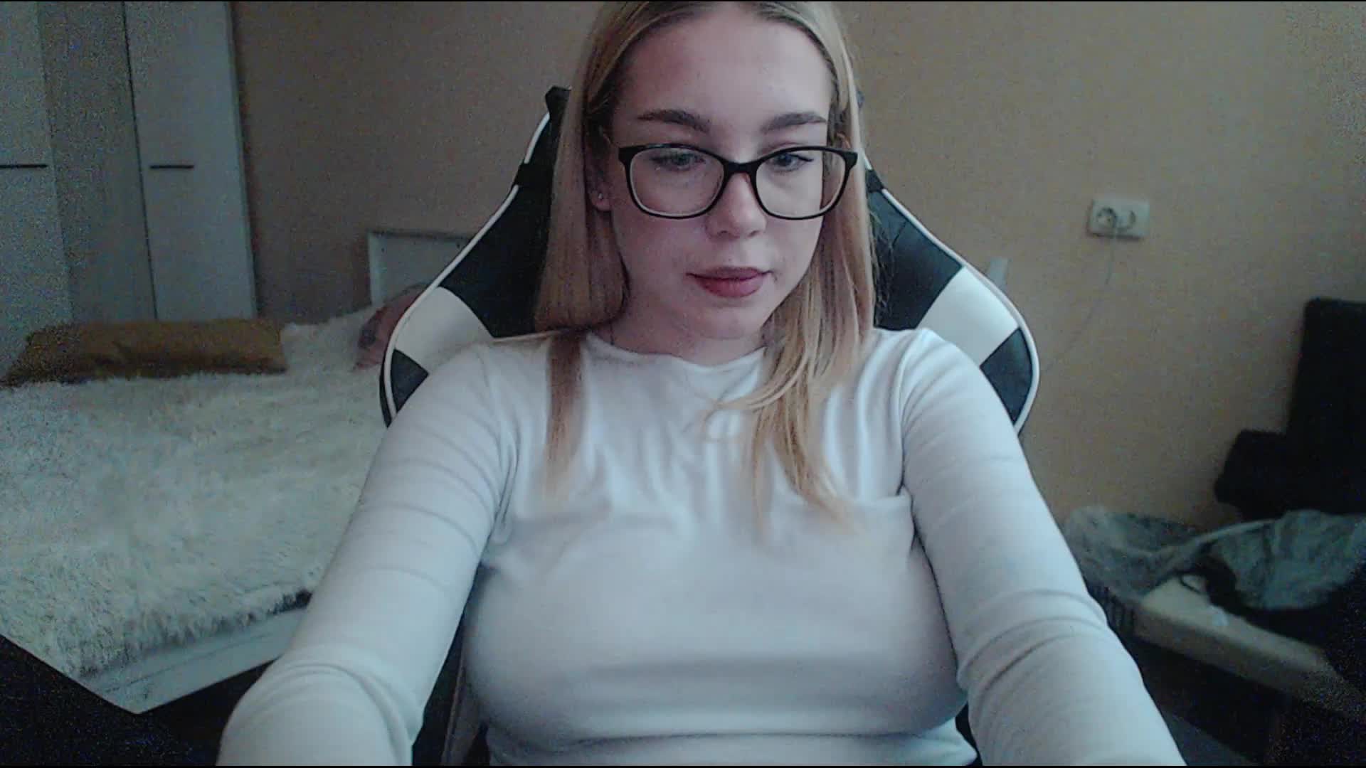 maksisy Adult Chat September 10, 2025