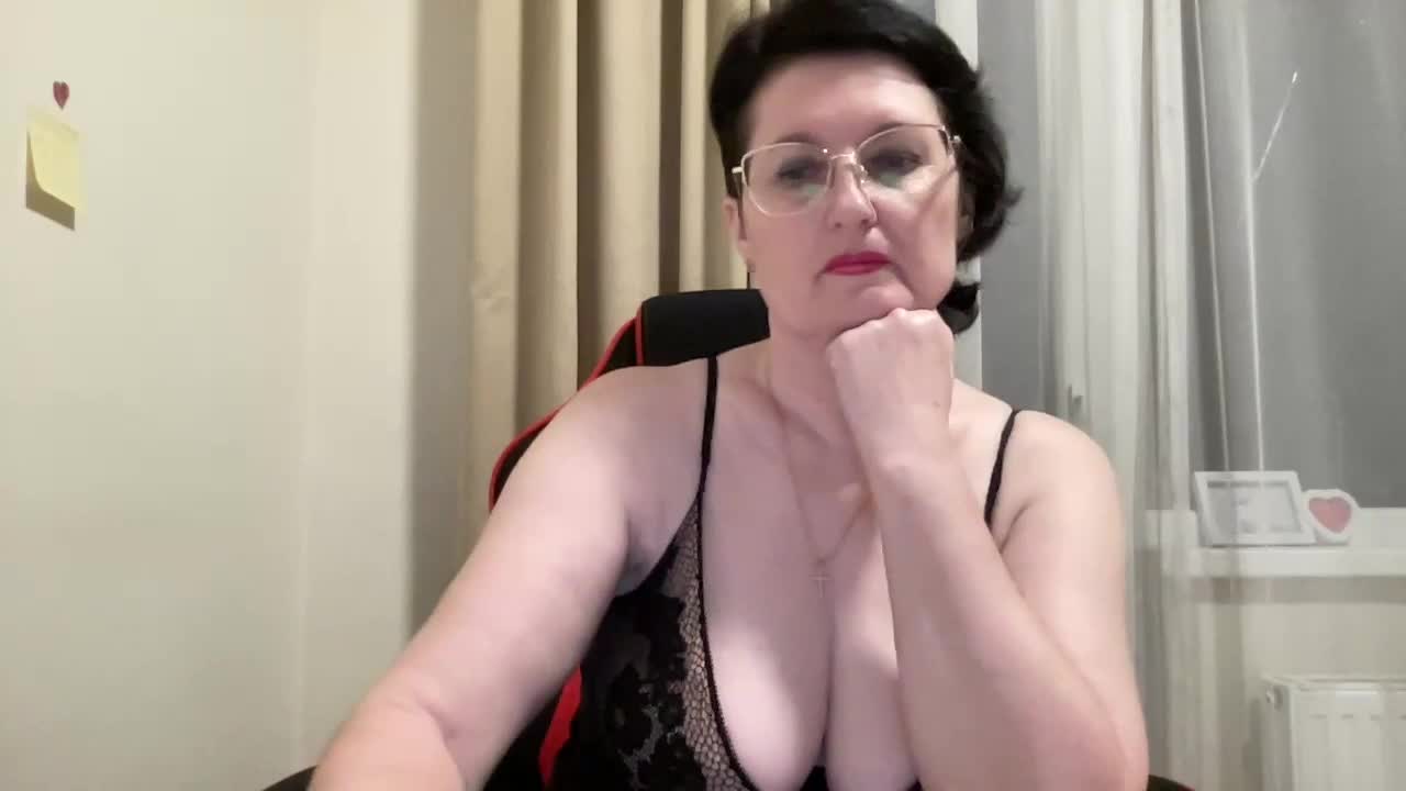HotMilfPussy Adult Chat September 10, 2025