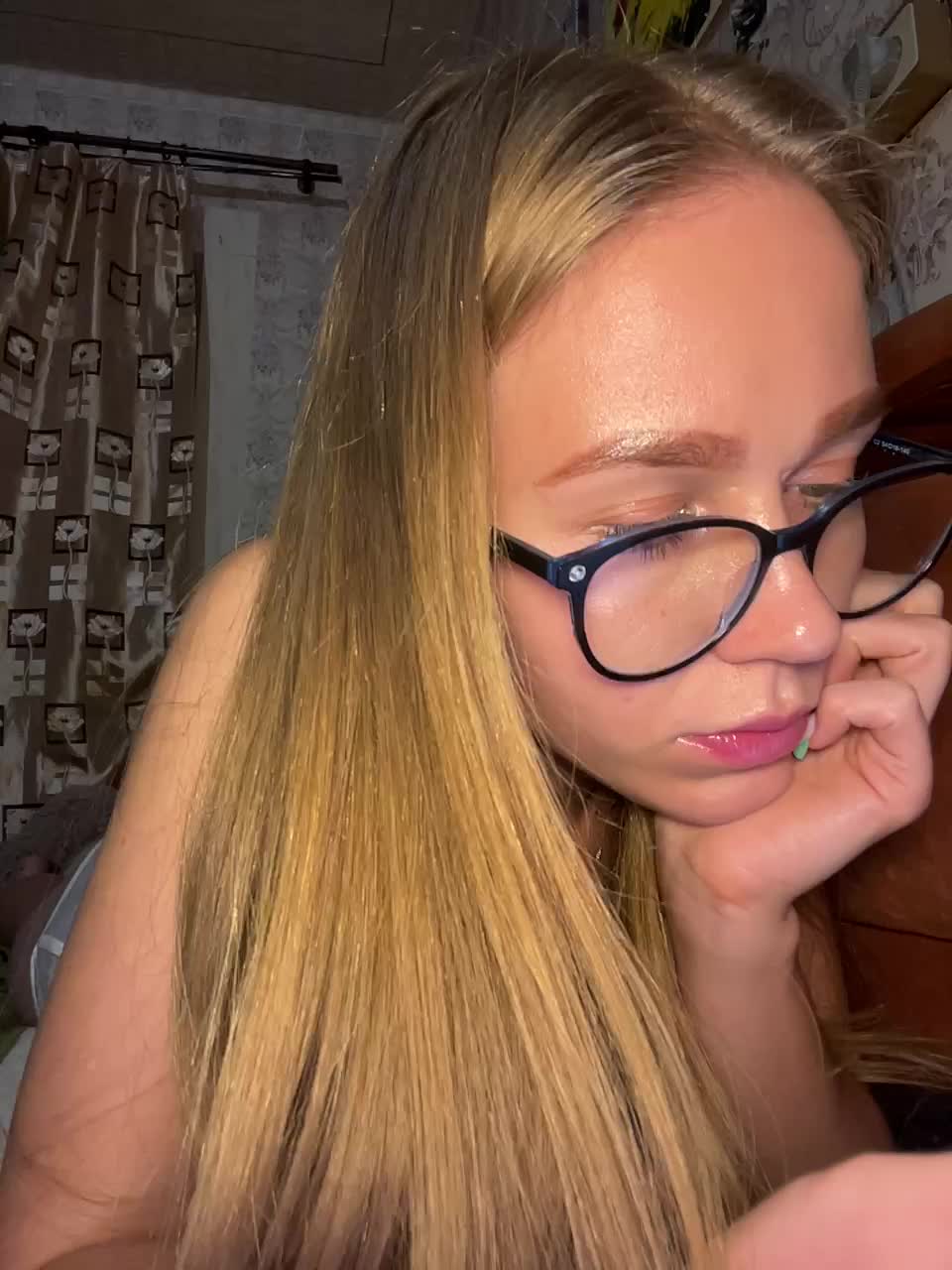 Milana22a Adult Chat September 10, 2025