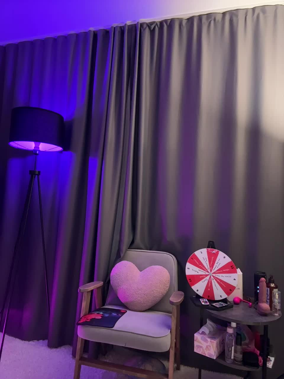 LolaDoll Adult Chat September 10, 2025