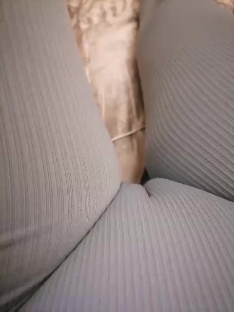 -Tiffany- Adult Chat September 9, 2025