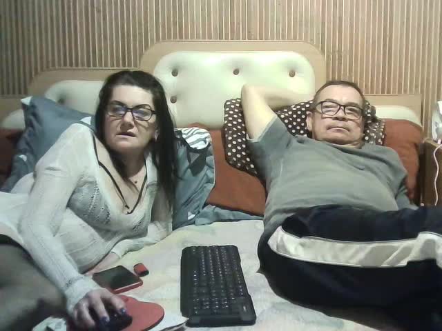 coupleofcoolx Adult Chat September 10, 2025