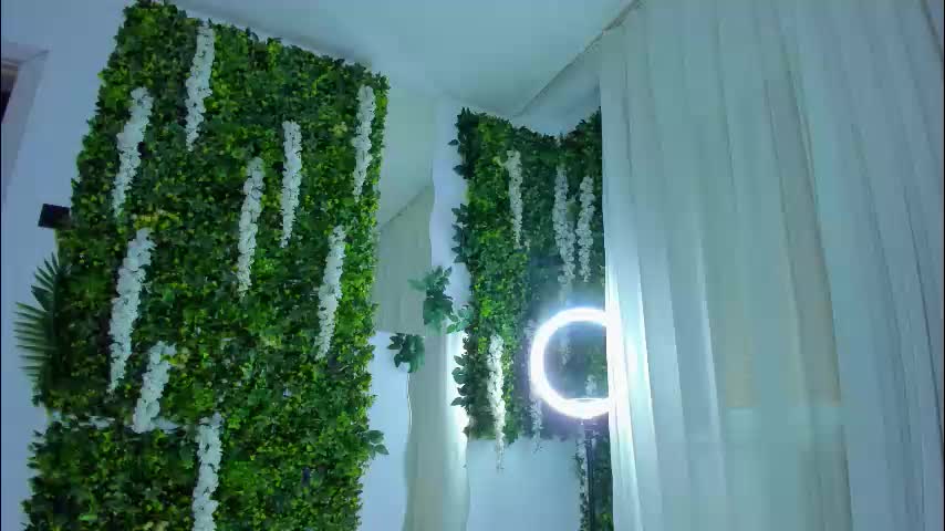 zinasquirts Adult Chat September 10, 2025