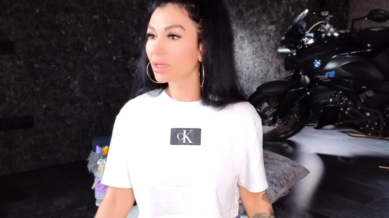 -BABAYAGA- Adult Chat September 10, 2025