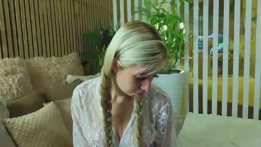 -Violettttta- Adult Chat September 10, 2025