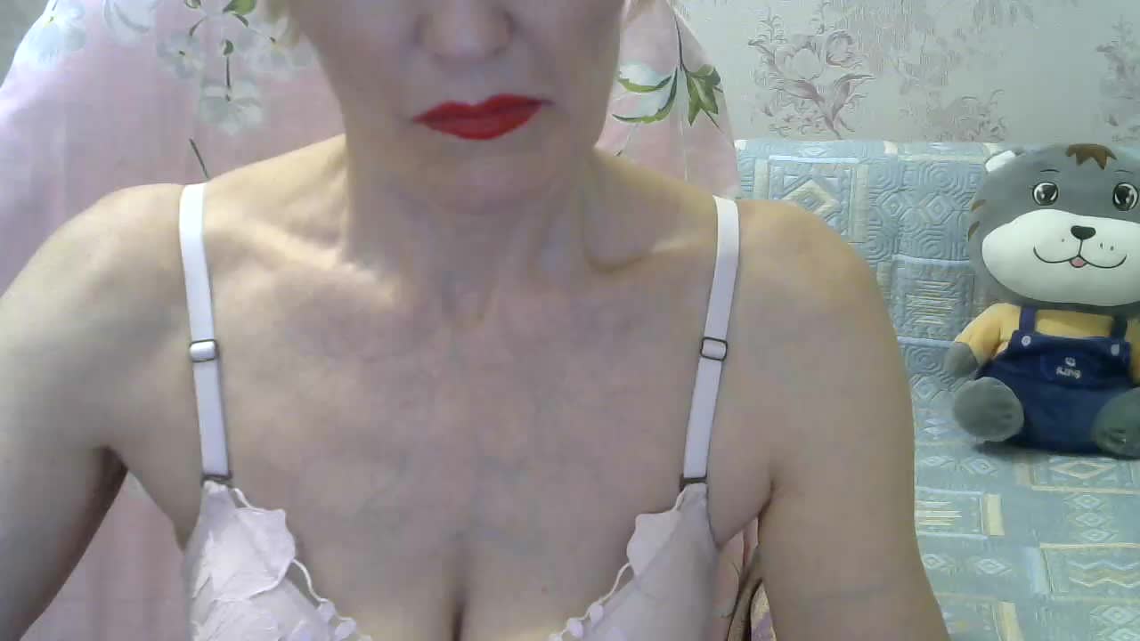 Red-Rose-777 Adult Chat September 9, 2025