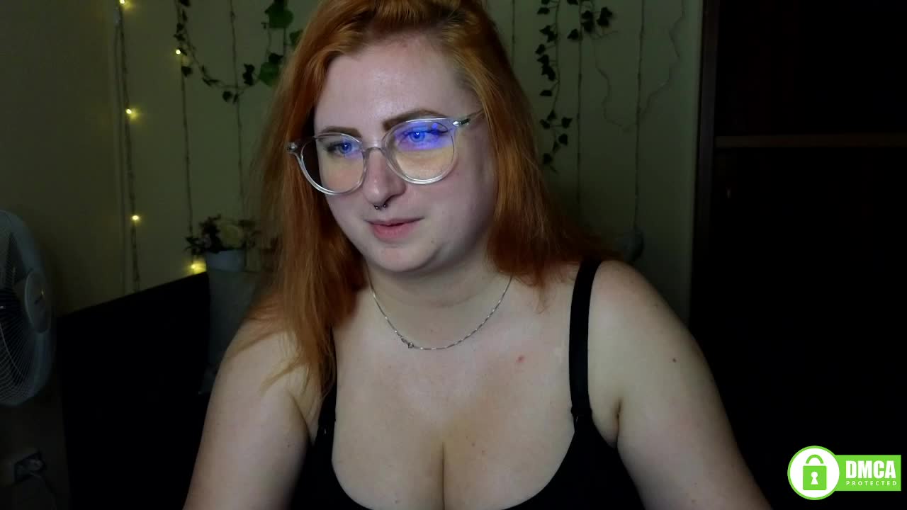 Aliciaredluv Adult Chat September 10, 2025