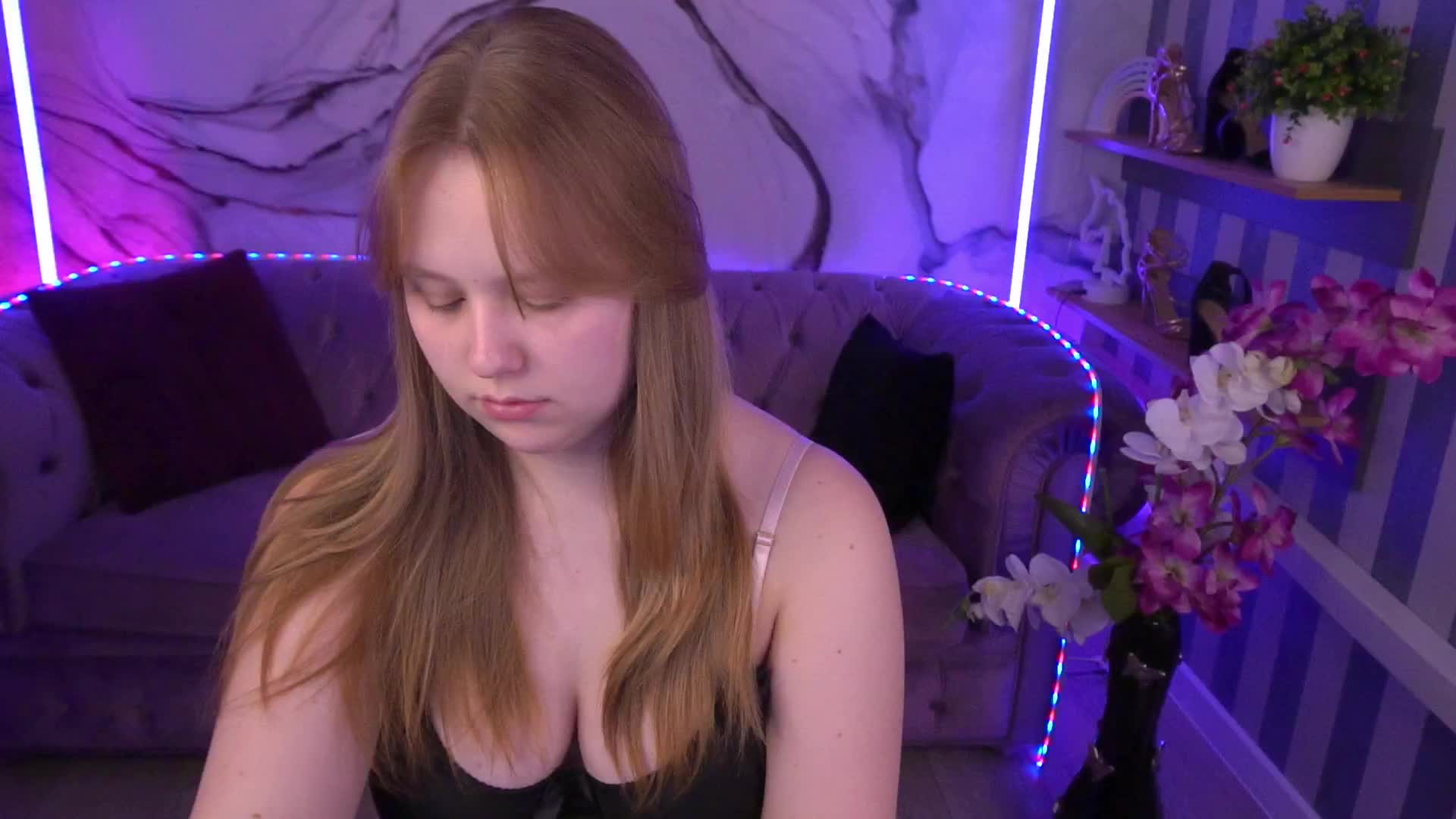 CrystallPaws Adult Chat September 10, 2025