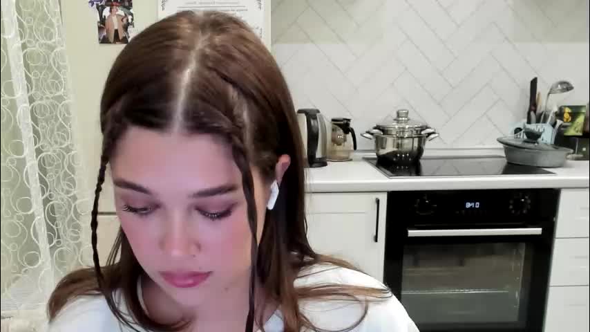 kylieblond Adult Chat September 10, 2025