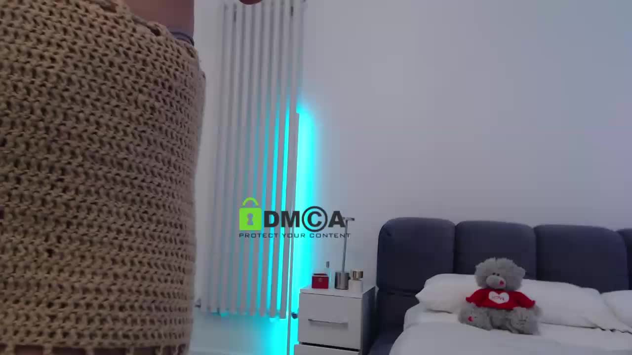 MaxineDi Adult Chat September 10, 2025