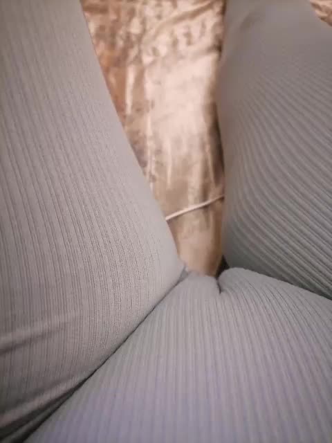 -Tiffany- Adult Chat September 9, 2025