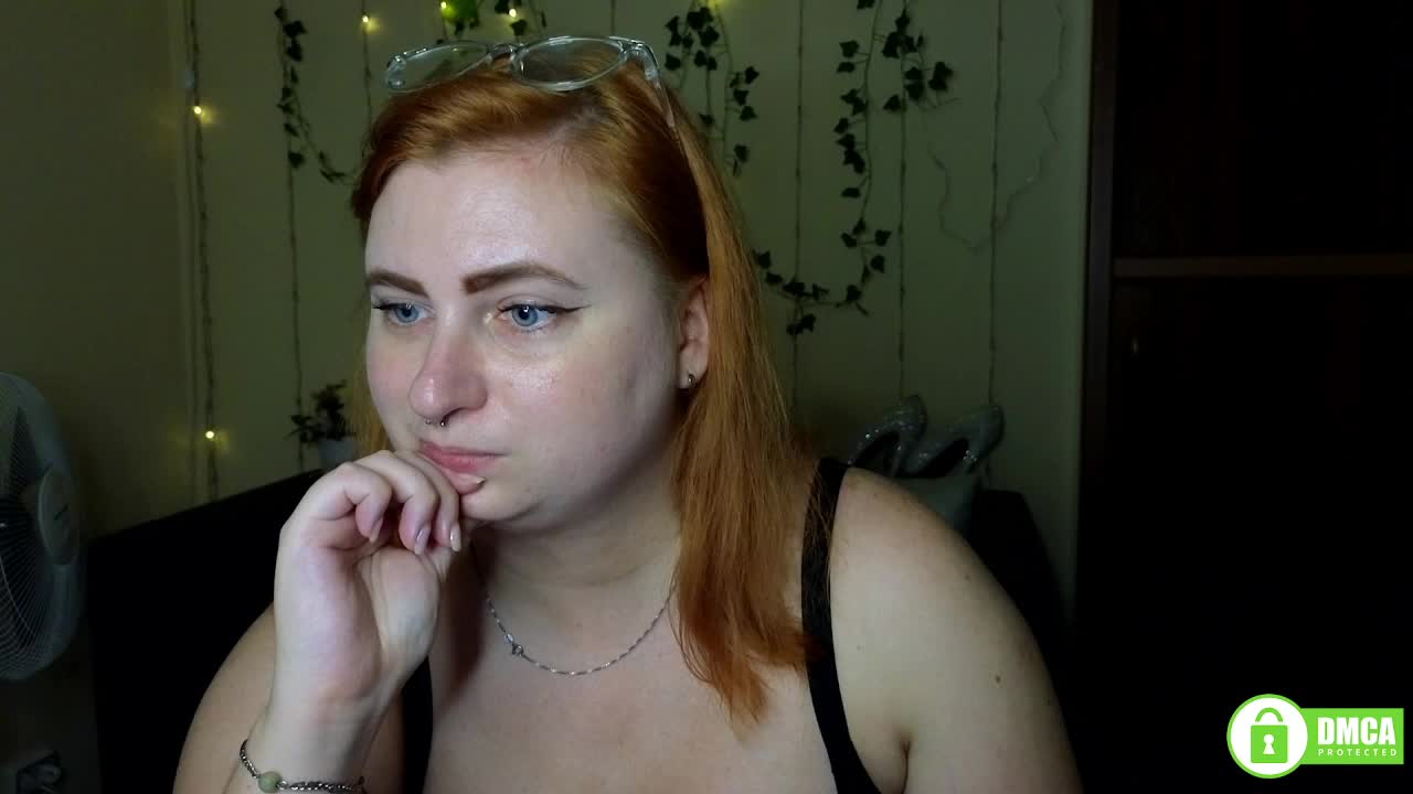 Aliciaredluv Adult Chat September 10, 2025