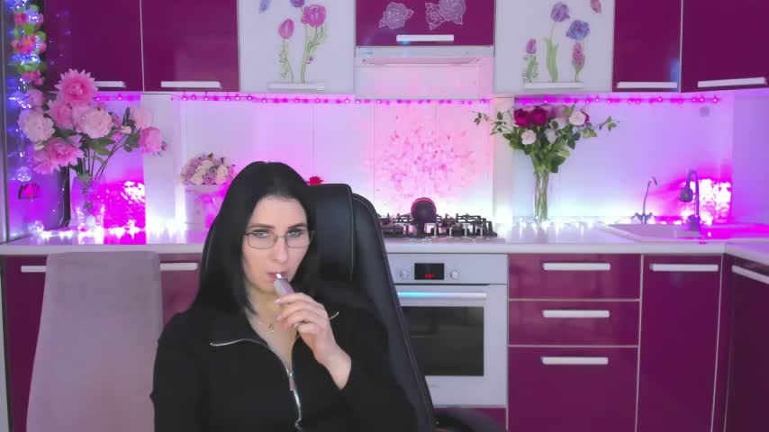 Olivija2020 Adult Chat September 10, 2025