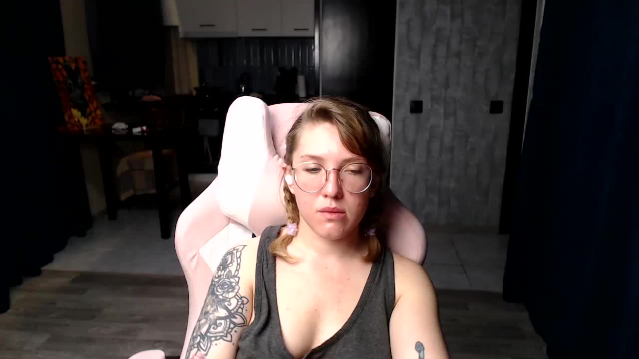 Regimasmile Adult Chat September 10, 2025