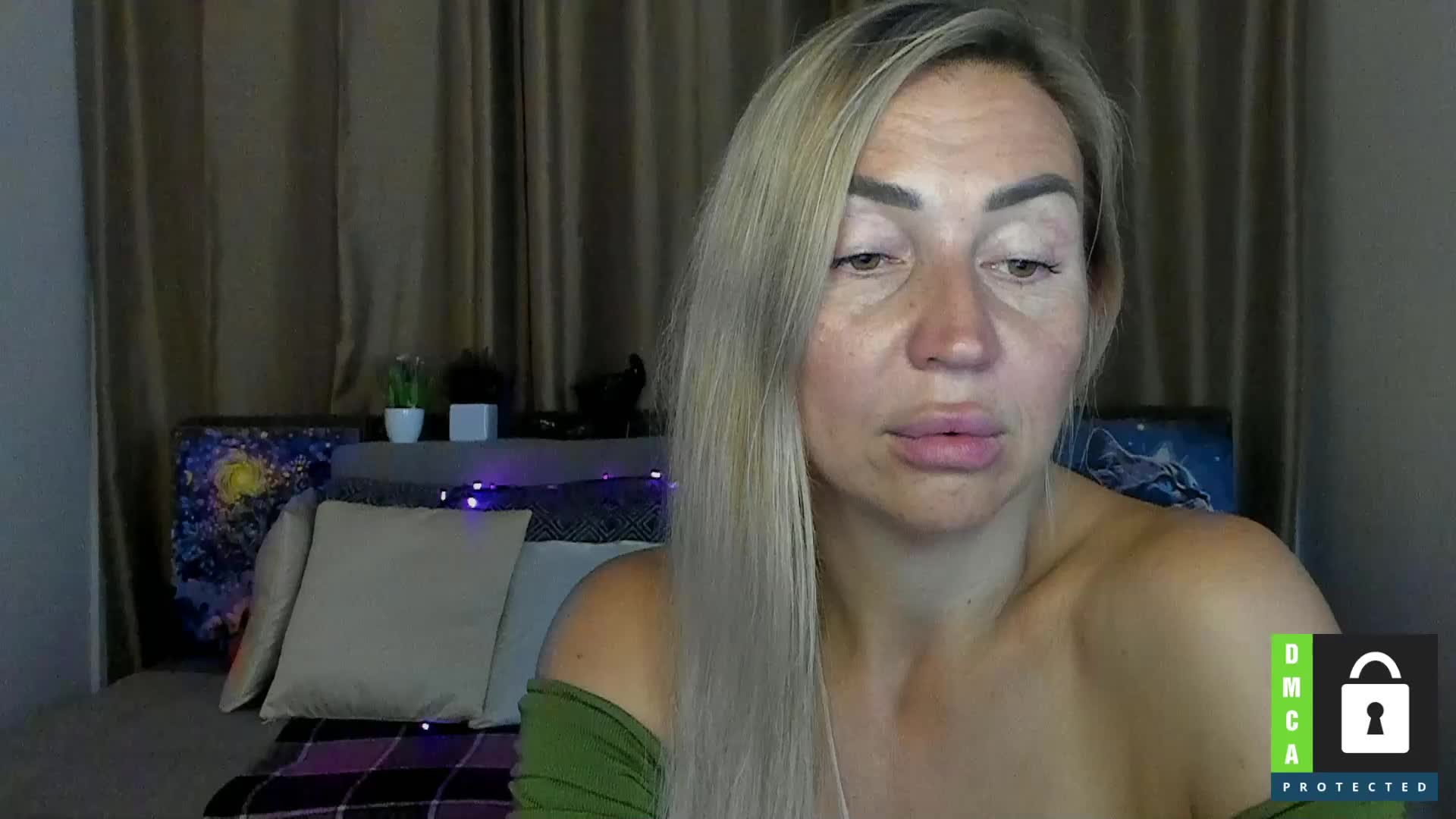 Jullyblondkiss Adult Chat September 10, 2025