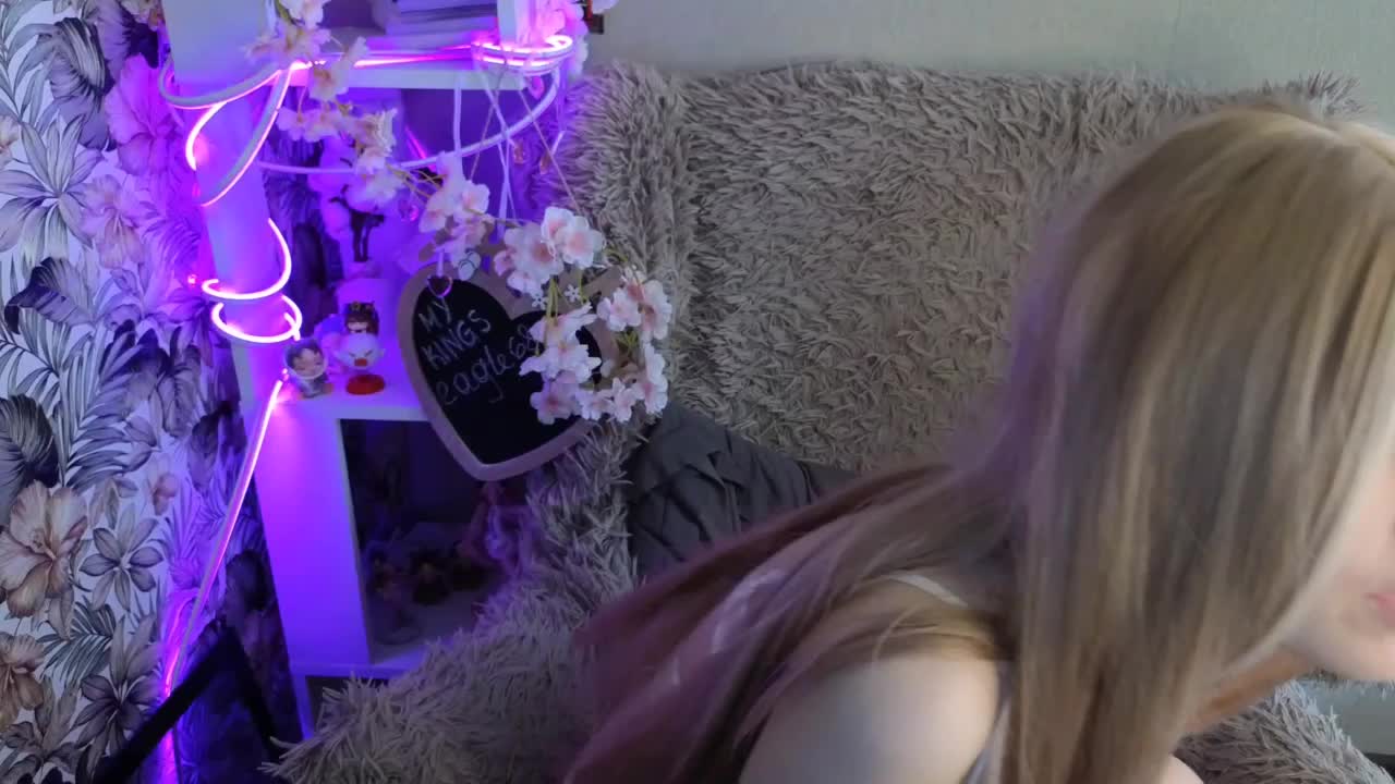 plushsara Adult Chat September 10, 2025