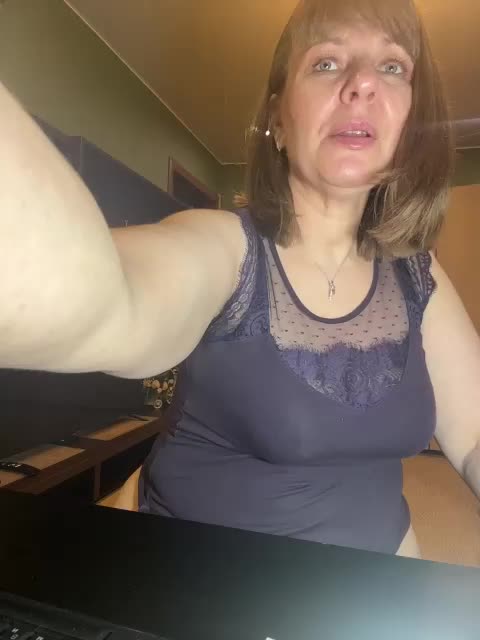 Veronika_Gold Adult Chat September 10, 2025