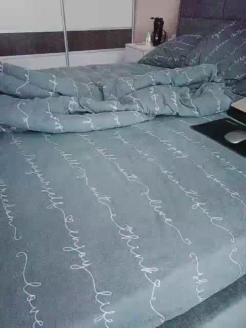 Koshecka77 Adult Chat September 10, 2025