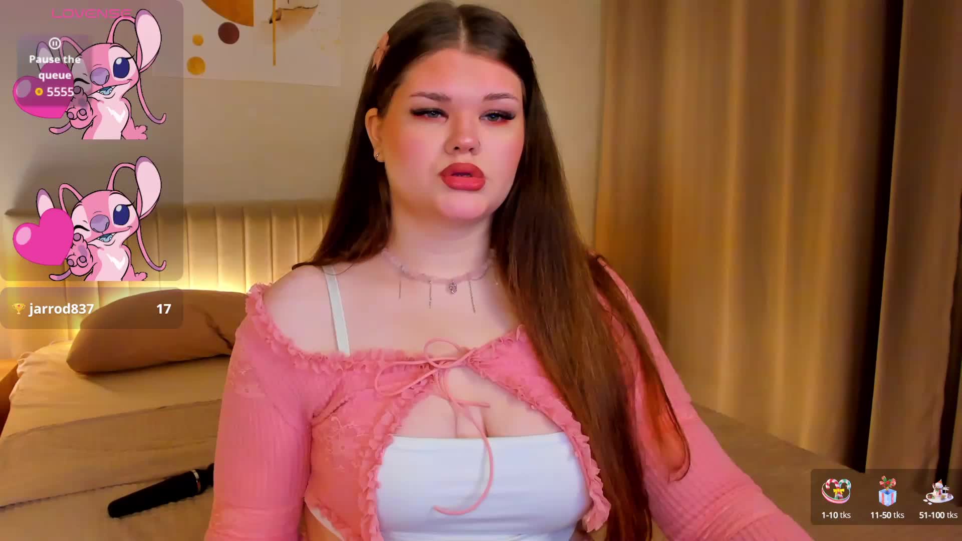 elle-one Adult Chat September 10, 2025