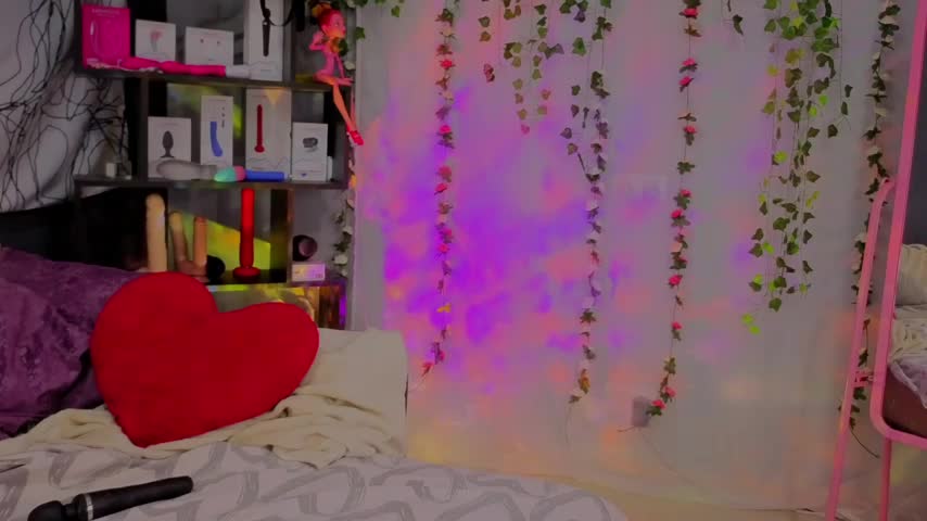 AliceOfWonders Adult Chat September 10, 2025