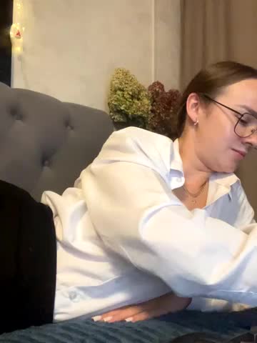 Strip-Lady Adult Chat September 10, 2025