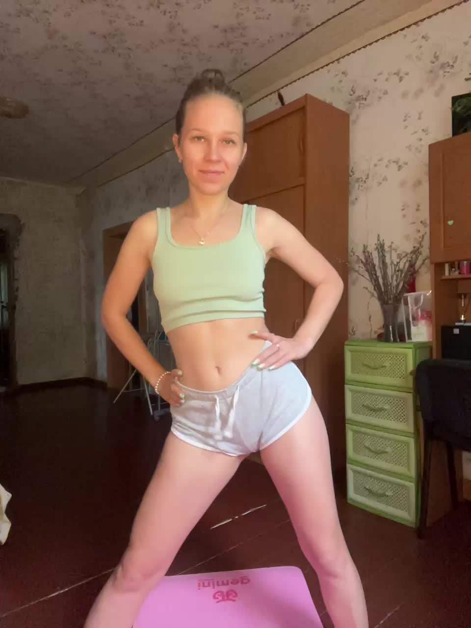 Milana22a Adult Chat September 10, 2025