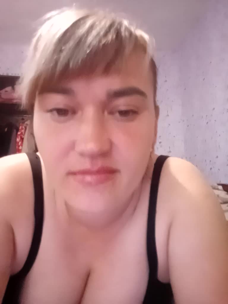 HollyLaBerry Adult Chat September 10, 2025