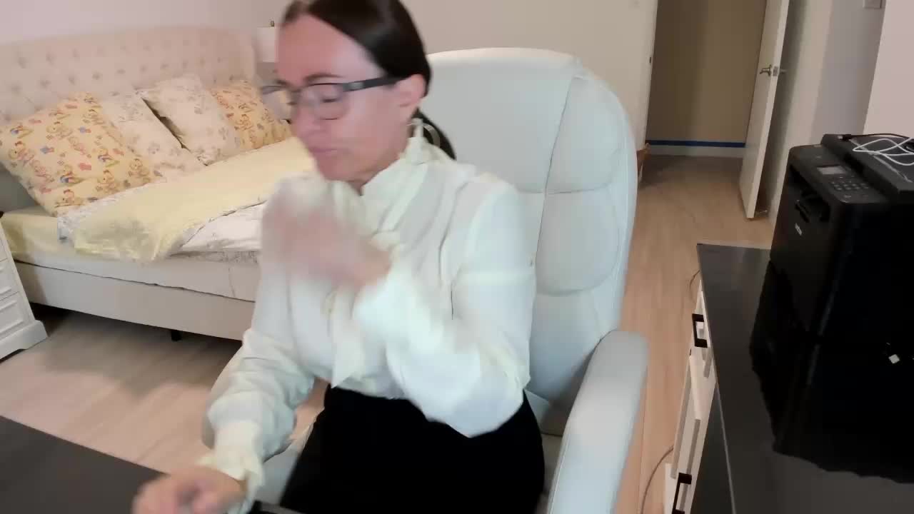 -Michelle- Adult Chat September 11, 2025