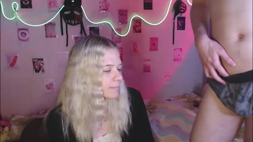 your_horny_friends Adult Chat September 11, 2025