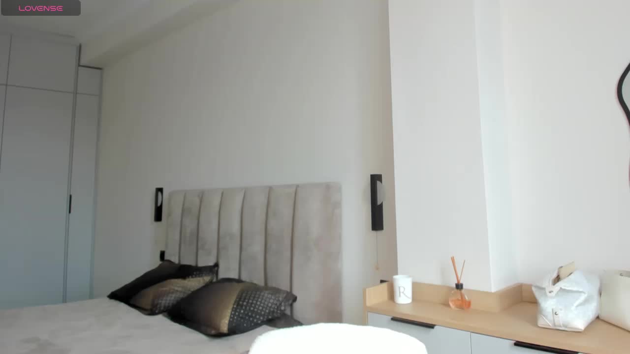 Sexy-Ev3lin Adult Chat September 11, 2025