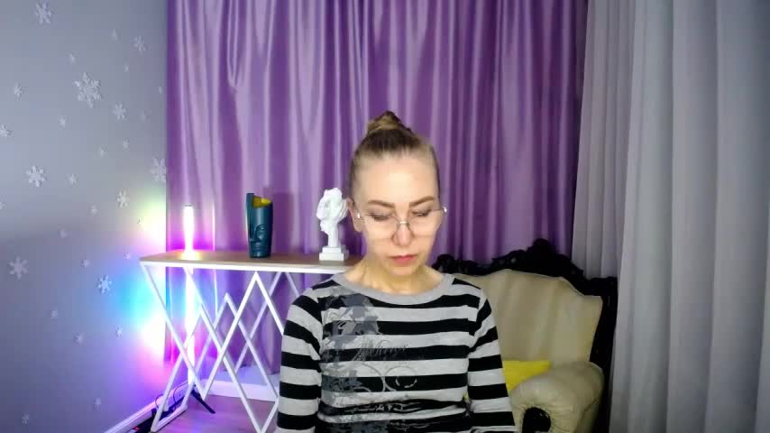 queen_a_n_i Adult Chat September 10, 2025