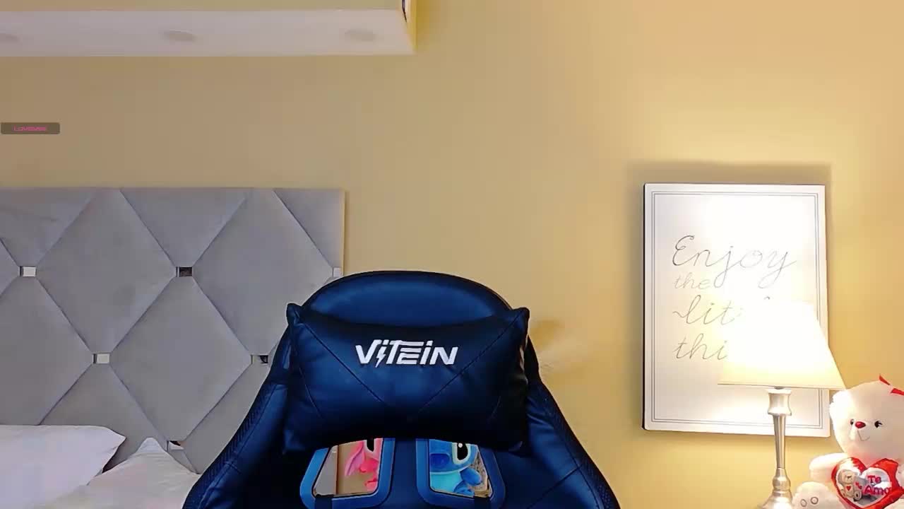 IsaValencia Adult Chat September 11, 2025