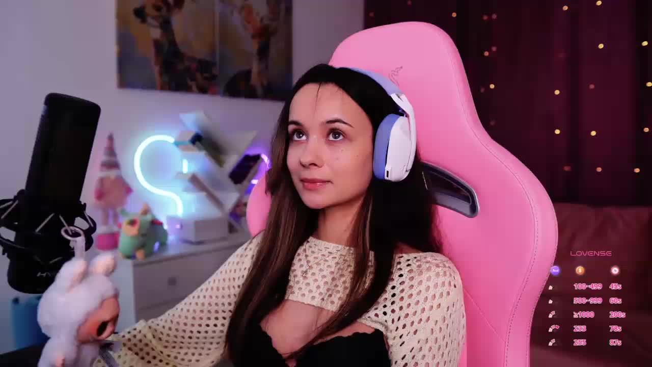 JuicyAngel Adult Chat September 11, 2025