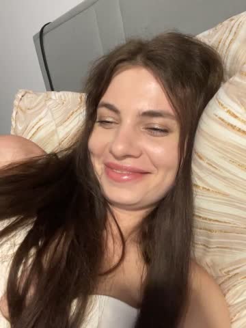 CurlyLara Adult Chat September 11, 2025