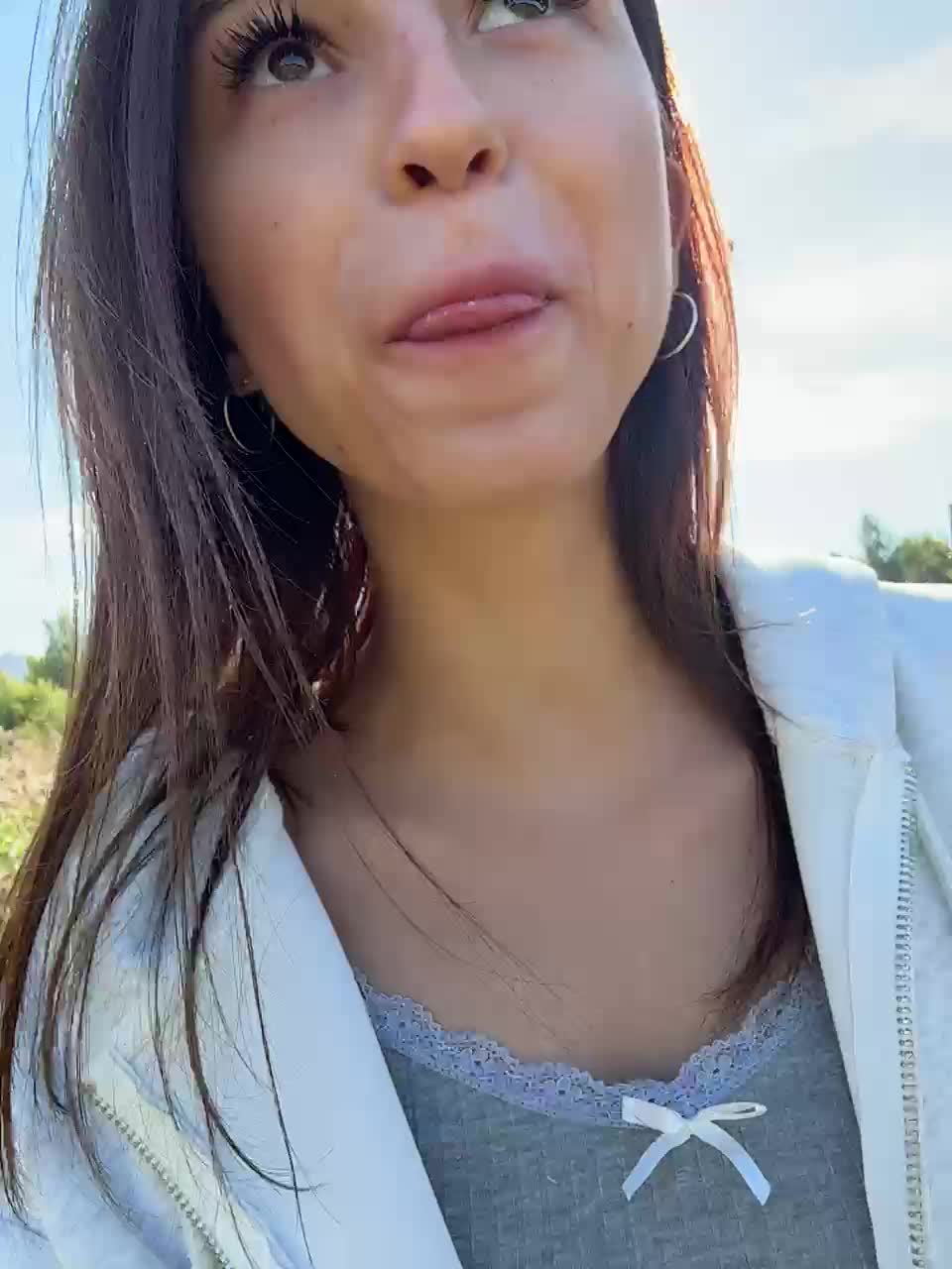 -Eva-22- Adult Chat September 11, 2025