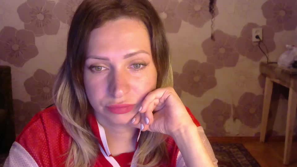 Queen_Daenerys Adult Chat September 11, 2025