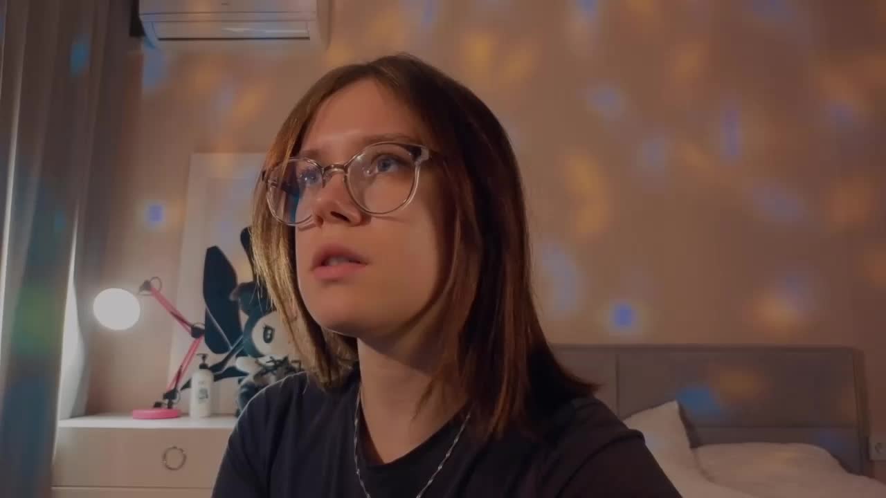 MiaLuw Adult Chat September 11, 2025