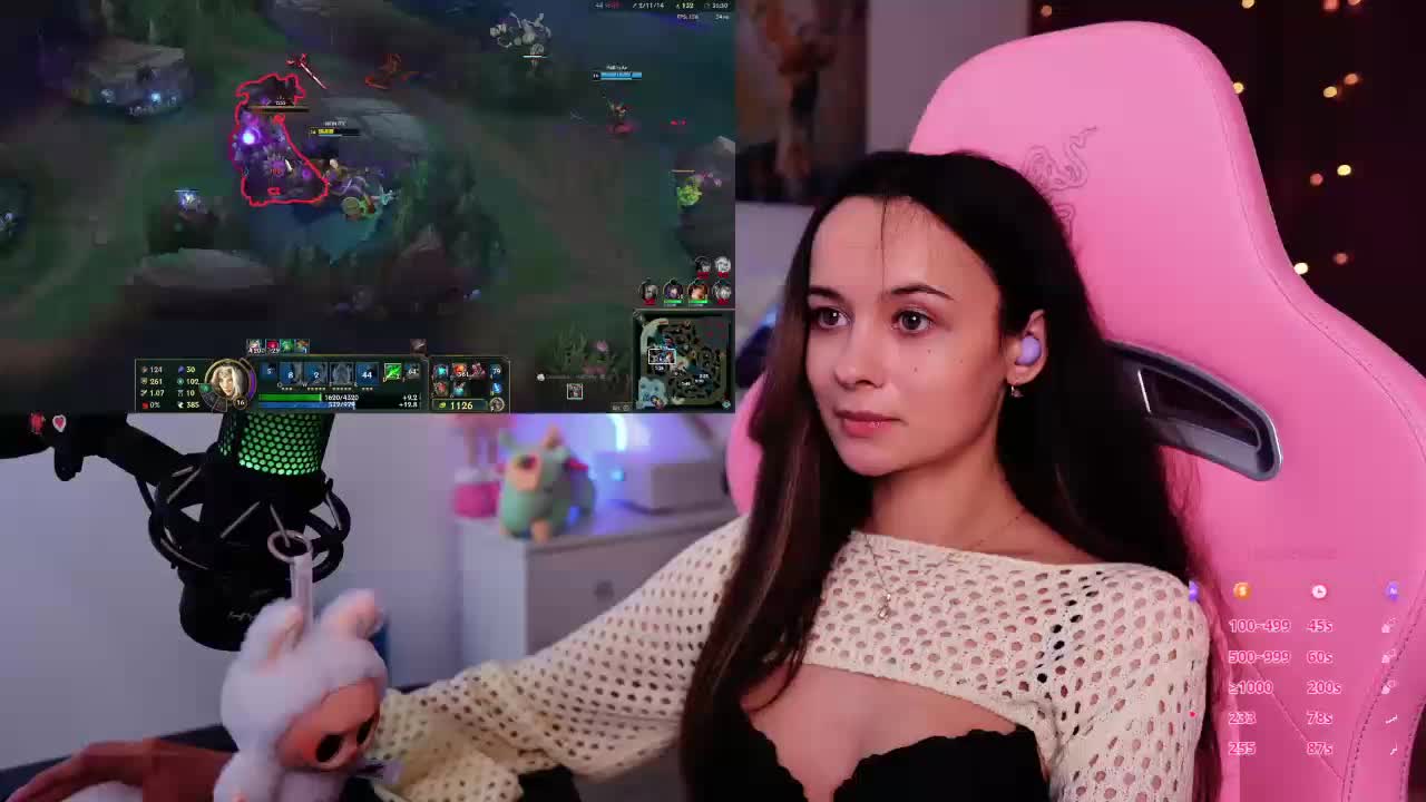 JuicyAngel Adult Chat September 11, 2025