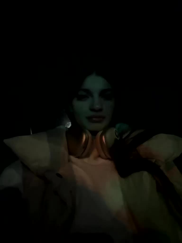 shottup Adult Chat September 11, 2025