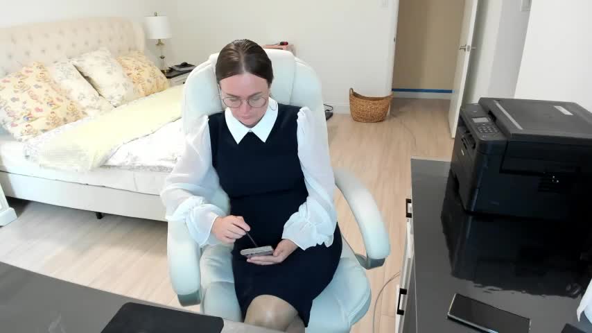 Vika73 Adult Chat September 11, 2025