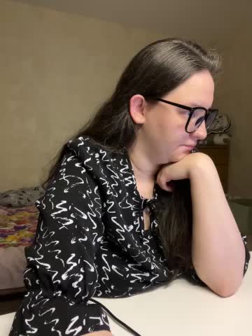 hungry1bunny Adult Chat September 11, 2025