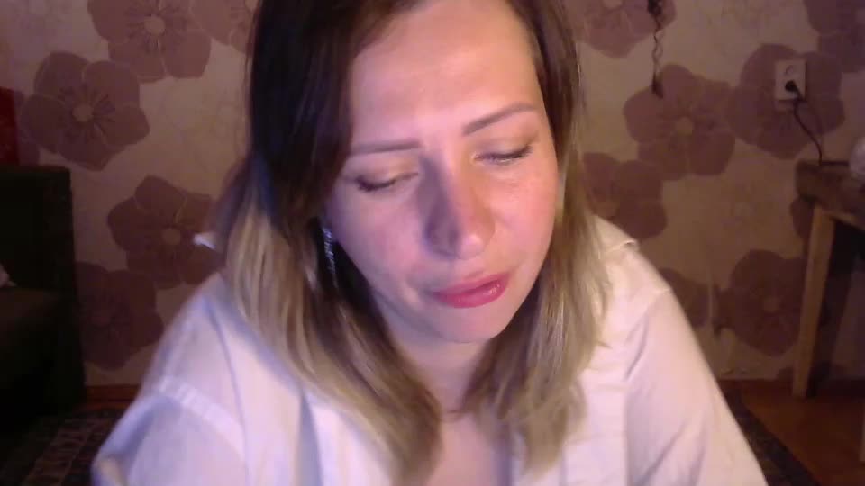 Queen_Daenerys Adult Chat September 11, 2025