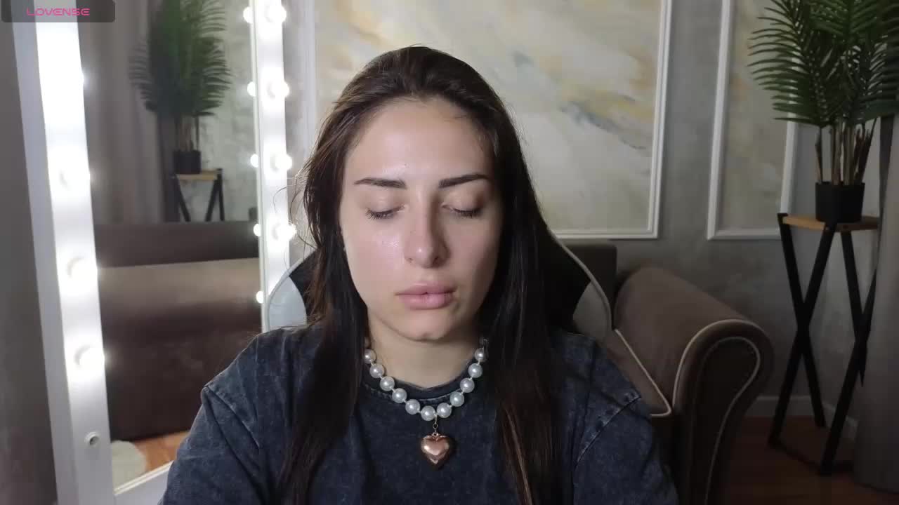 cecelia-love Adult Chat September 10, 2025