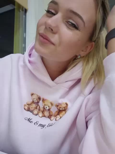 BielkA-4 Adult Chat September 11, 2025